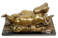 Modern Art Bronze - XXL Smoking Woman Signed Botero 10 Modern Art Bronze - XXL Smoking Woman Signed Botero -Salvador Dali Shop 159 559300a5ab004c