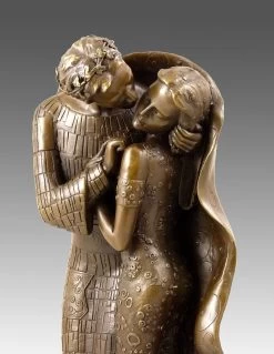 Georgeous Bronze Sculpture - The Kiss - Inspired By G. Klimt -Salvador Dali Shop 301 659300aa2a6890