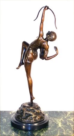 Art Deco Bronze Statue - Diana With Bow - Signed Pierre Le Faguays