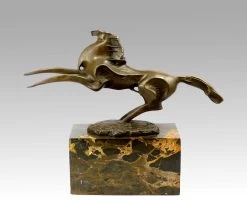 Bronze Sculpture - Dynamic Stallion - Signed Milo -Salvador Dali Shop 358 459300ac660f3e