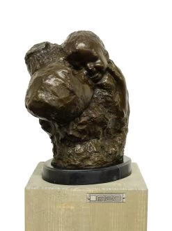 Modern Art Sculpture - Mother With Child, Sign. Käthe Kollwitz -Salvador Dali Shop 447 459300af927530