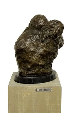 Modern Art Sculpture - Mother With Child, Sign. Käthe Kollwitz -Salvador Dali Shop 447 559300af94b171