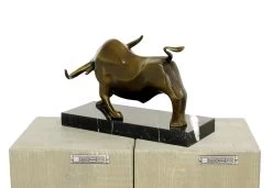 Modern Animal Sculpture - Strong Bull - Signed Milo -Salvador Dali Shop 449 559300afb78c66