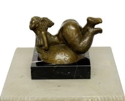 Modern Art Sculpture - Female Beauty - Signed A. Stevens -Salvador Dali Shop 475 759300b12b87a4