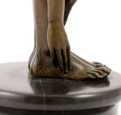 Bronze - A Bent-over Woman On A Marble Pedestal, Sign. Milo -Salvador Dali Shop 551 659300b5807abd