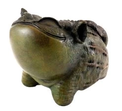 Funny Chinese Bronze Sculpture Frog - Toad - Signed By Milo 15 Funny Chinese Bronze Sculpture Frog - Toad - Signed By Milo -Salvador Dali Shop 710 8