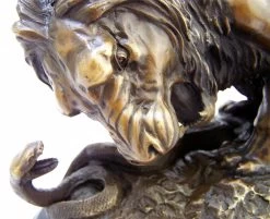 Lion Fights Against A Snake - Bronze Sculpture Signed A. Barye 10 Lion Fights Against A Snake - Bronze Sculpture Signed A. Barye -Salvador Dali Shop 84 559300a2557955