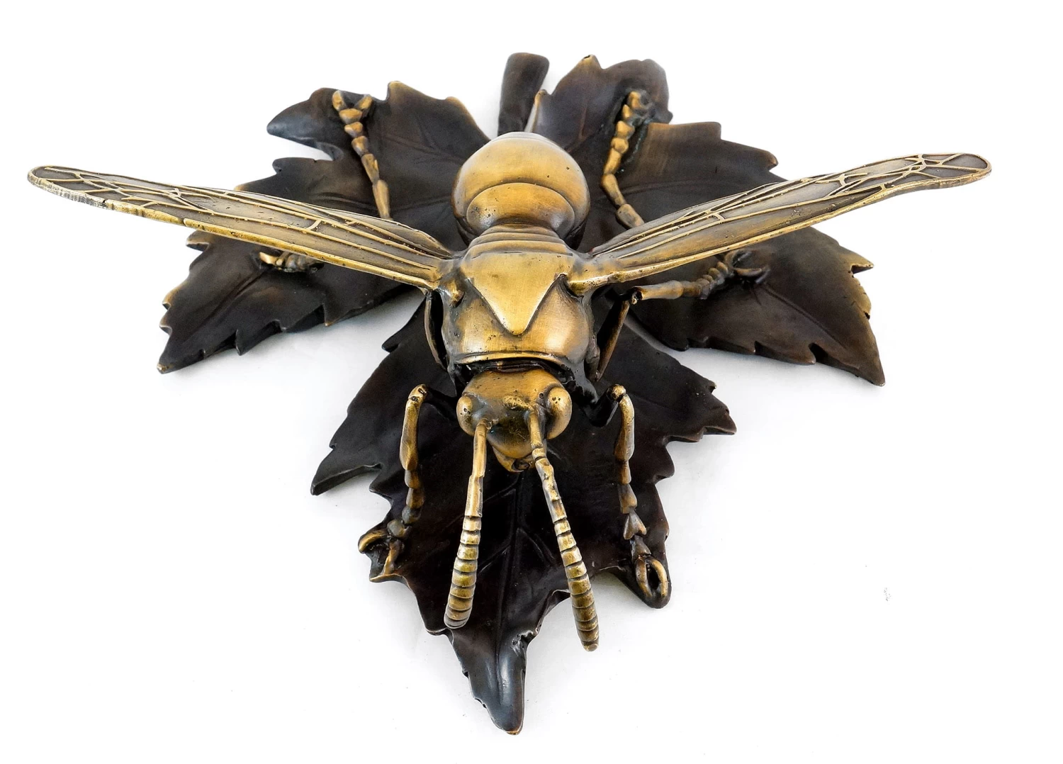 Contemporary Animal Sculpture - Wasp / Bee / Hornet - Sign. Milo 4 Contemporary Animal Sculpture - Wasp / Bee / Hornet - Sign. Milo - Image 4