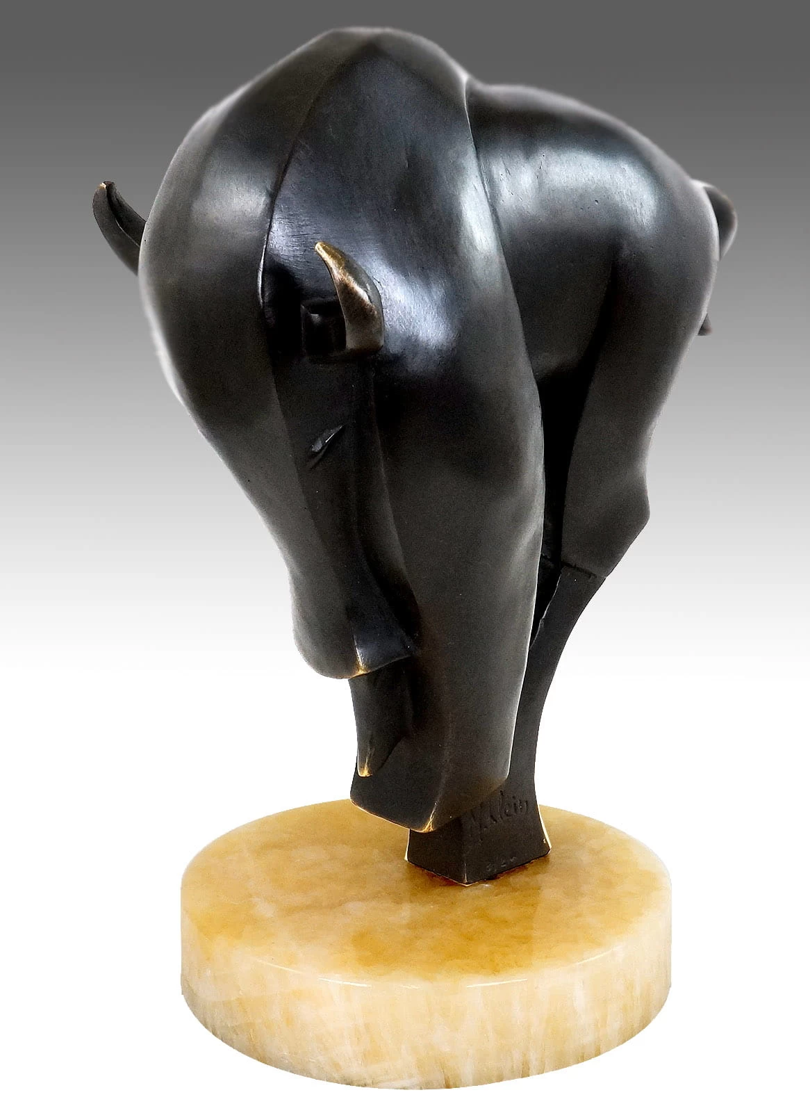 Contemporary Art Animal Bronze - Bull - Signed Martin Klein 7 Contemporary Art Animal Bronze - Bull - Signed Martin Klein - Image 7