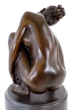 Erotic Nude Bronze Figurine - The Squatting Woman - Sign. Milo -Salvador Dali Shop 884 359300c4dbd689