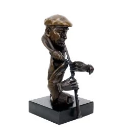 Clarinet Player - Contemporary Bronze Sculpture - Signed Martin Klein 12 Clarinet Player - Contemporary Bronze Sculpture - Signed Martin Klein -Salvador Dali Shop DSC02756