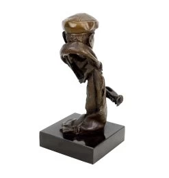 Clarinet Player - Contemporary Bronze Sculpture - Signed Martin Klein 17 Clarinet Player - Contemporary Bronze Sculpture - Signed Martin Klein -Salvador Dali Shop DSC02762