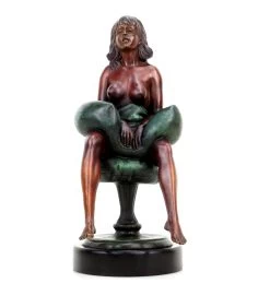 Erotic Girl Betty - Signed J. Patoue - Erotic Bronze Sculpture -Salvador Dali Shop DSC02781