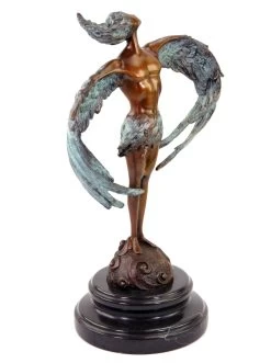 Contemporary Bronze Statue - Icarus´20 - Signed Martin Klein 21 Contemporary Bronze Statue - Icarus´20 - Signed Martin Klein -Salvador Dali Shop DSC04775