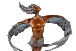 Contemporary Bronze Statue - Icarus´20 - Signed Martin Klein 16 Contemporary Bronze Statue - Icarus´20 - Signed Martin Klein -Salvador Dali Shop DSC04784