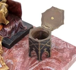 Viennese Bronze Arab Figurine - Carpet Bronze - Bergmann Stamp -Salvador Dali Shop DSC04811