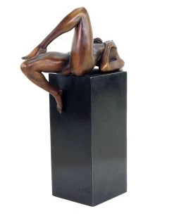 Erotic Bronze Figurine - Reclining Female Nude By Martin Klein -Salvador Dali Shop DSC04938