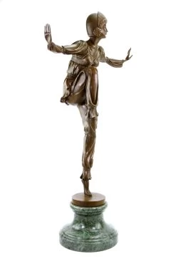 Art Deco Bronze Sculpture - Revue Dancer - Signed Chiparus -Salvador Dali Shop DSC04979Cr5dap3qtJin4