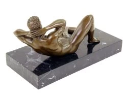 Muscular Male Nude - Toyboy Eric - Gay Bronze - Sexy Figurine 11 Muscular Male Nude - Toyboy Eric - Gay Bronze - Sexy Figurine -Salvador Dali Shop DSC05000
