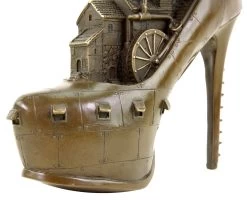 Limited Steampunk Bronze Figurine - High Heel - Gothic - Martin Klein
