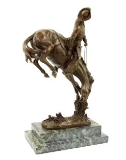 The Outlaw - Limited Bronze Horse Statue - Frederic Remington 19 The Outlaw - Limited Bronze Horse Statue - Frederic Remington -Salvador Dali Shop DSC05037