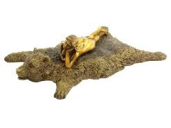Vienna Bronze - Erotic Nude On Bear Rug – Bergmann Stamp -Salvador Dali Shop DSC05243