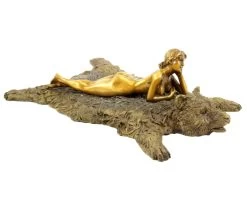Vienna Bronze - Erotic Nude On Bear Rug – Bergmann Stamp -Salvador Dali Shop DSC05252