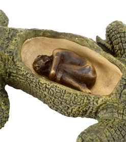 Vienna Bronze - Crocodile With Virgin - Tripartite - Bergmann Stamp 13 Vienna Bronze - Crocodile With Virgin - Tripartite - Bergmann Stamp -Salvador Dali Shop DSC05276