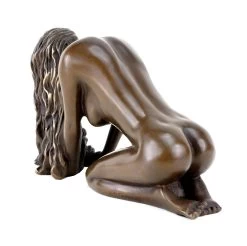 Erotic Bronze Figurine - Erotic Girl Julie - Erotic Nude By Patoue -Salvador Dali Shop DSC05341