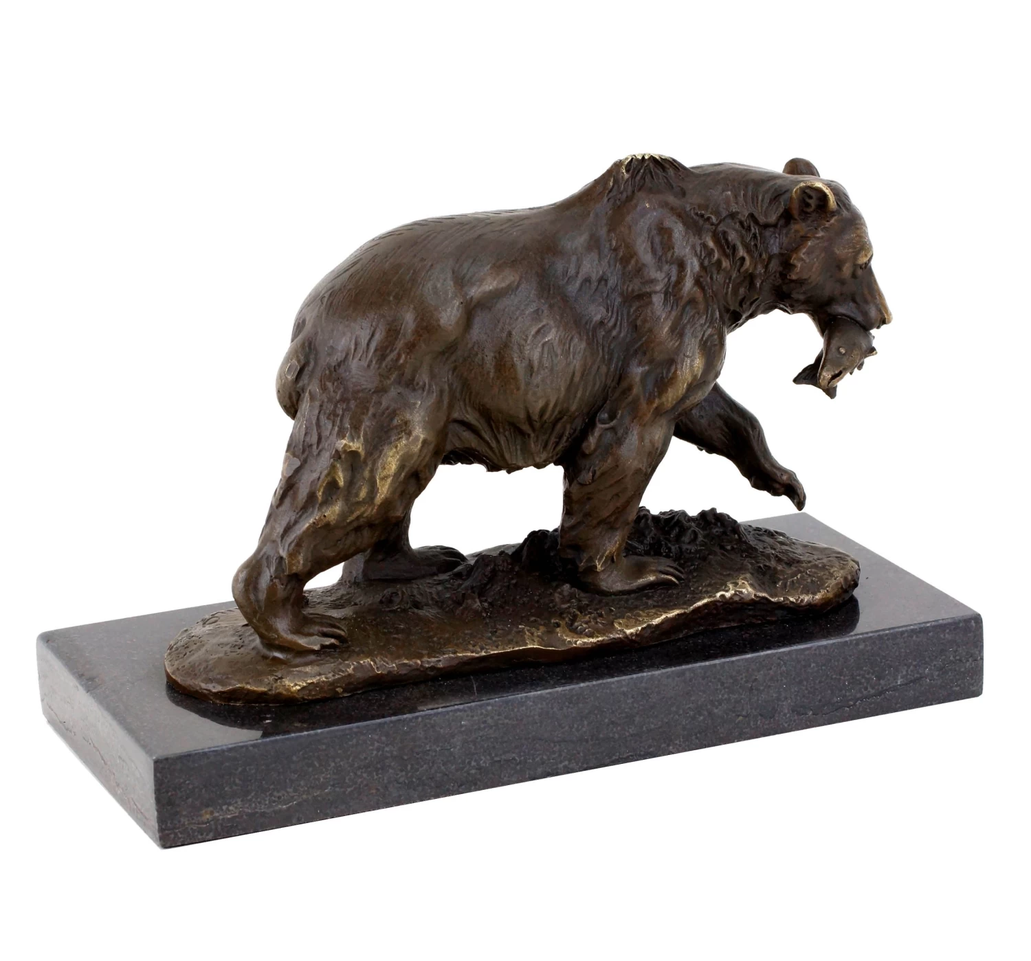 Grizzly Bear With Salmon - Animal Sculpture - Bronze Brown Bear 3 Grizzly Bear With Salmon - Animal Sculpture - Bronze Brown Bear - Image 3