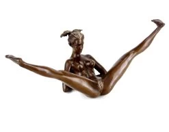 Erotic Girl Hannah - Girl Doing The Splits - Signed Cesaro - Erotic Figurines - Erotic Sculpture For Sale - Sex Sculpture For Sale -Salvador Dali Shop DSC08080