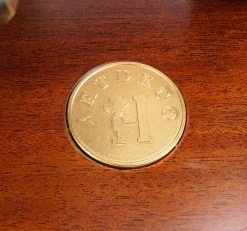 Exclusive Art Deco Crocodile Table - A. Stevens - Whiskey Table - Whiskey Bar For Sale 16 Exclusive Art Deco Crocodile Table - A. Stevens - Whiskey Table - Whiskey Bar For Sale -Salvador Dali Shop DSC08431