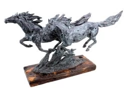 Contemporary Art - Wild Horses - Galloping Horses - Signed Milo - Horse Statue -Salvador Dali Shop DSC08463