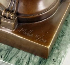 Leonardo Da Vinci Bust - Limited Bronze Statue - Signed Milo -Salvador Dali Shop DSC09367