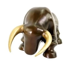 Limited Bronze Statue - Modern Bull Sculpture By Martin Klein